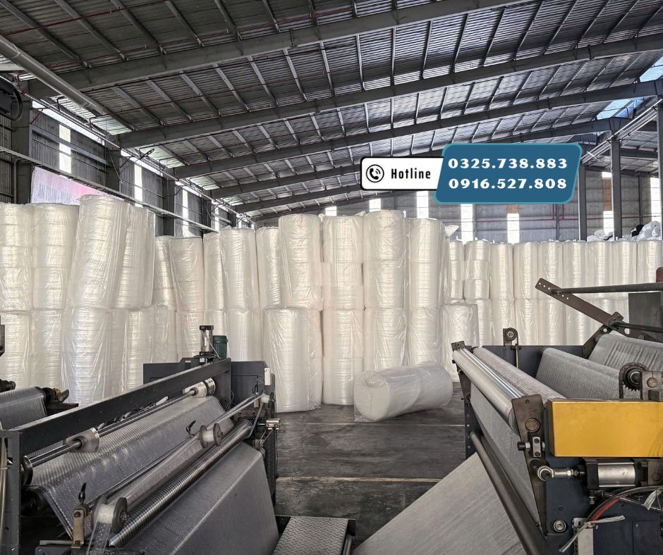 Máy Sán Xuất Cuộn Xốp Nổ 