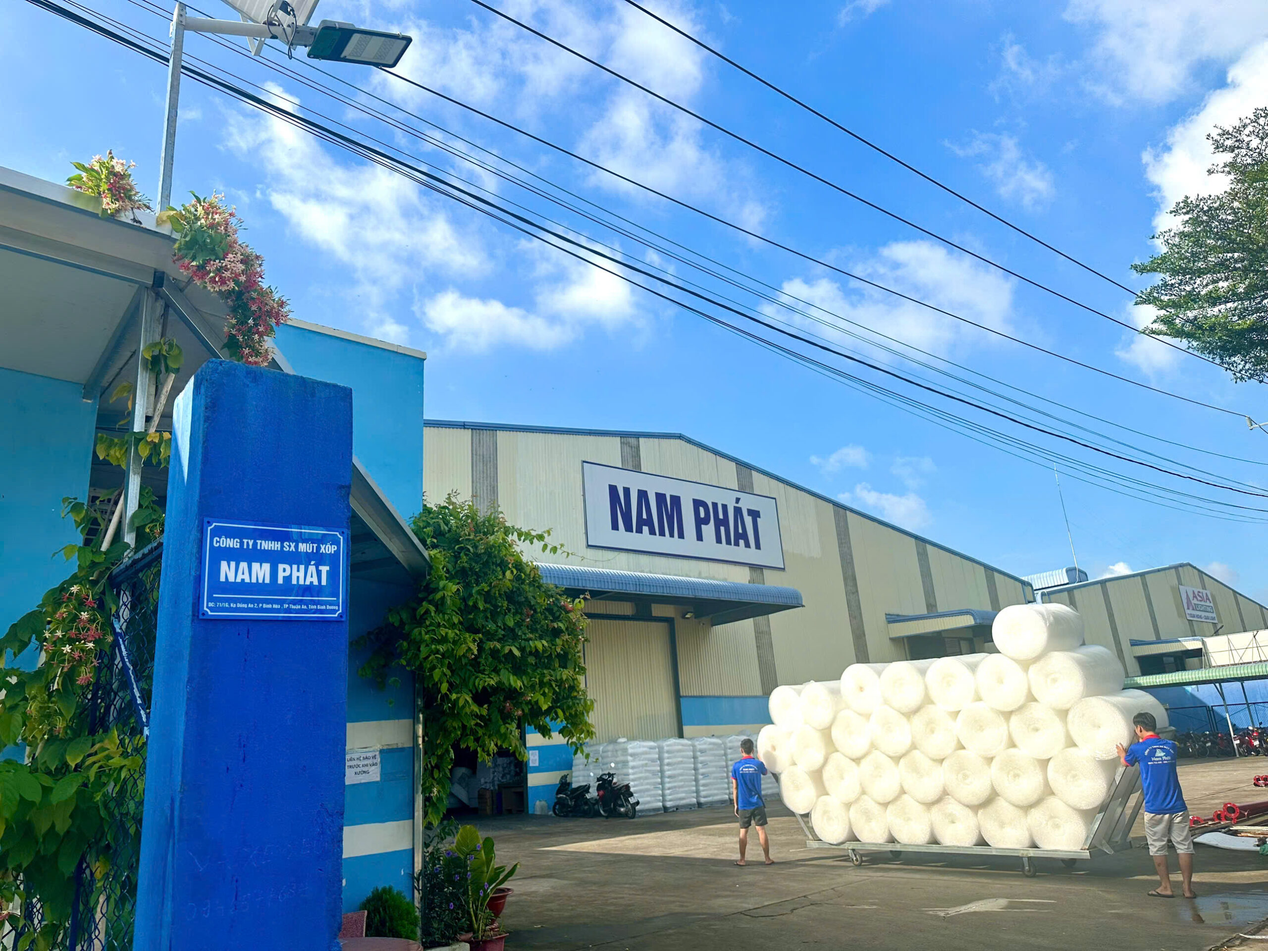 kho xop hoi boc hang