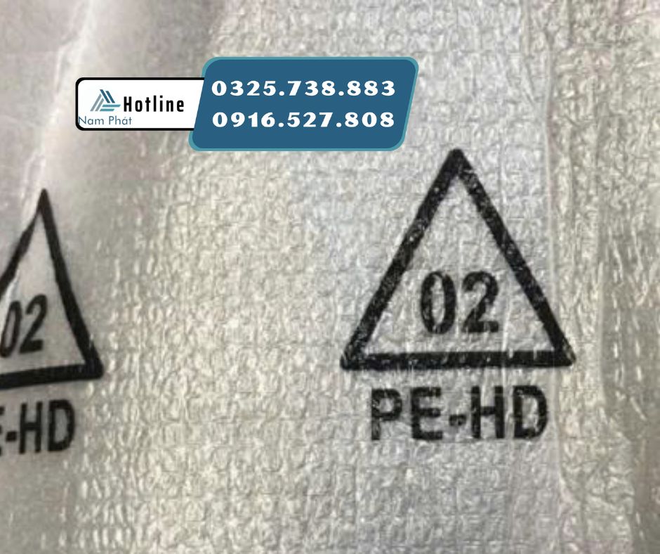 Túi xốp foam in chữ nhận diện thương hiệu rõ ràng